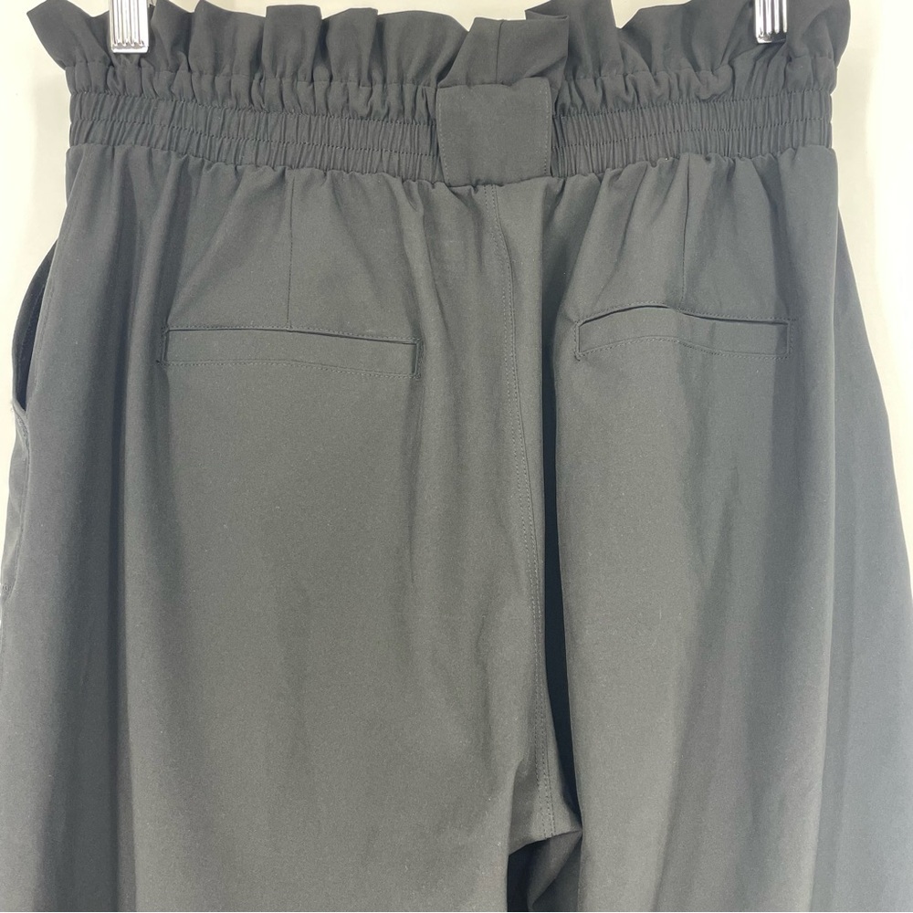 Albion Bow Belt Paperbag Cropped Pants Small Black Athletic Athleisure Travel - Picture 6 of 7